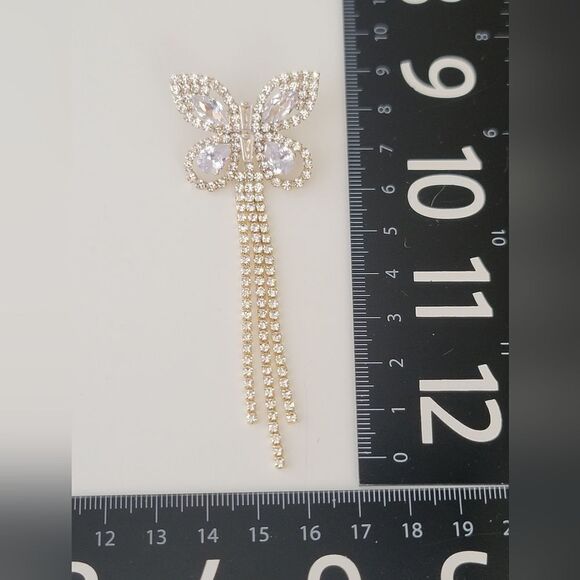 Christian Siriano Earrings Crystal Goldtone Butterfly Dangle Earrings #540 - Picture 6 of 7